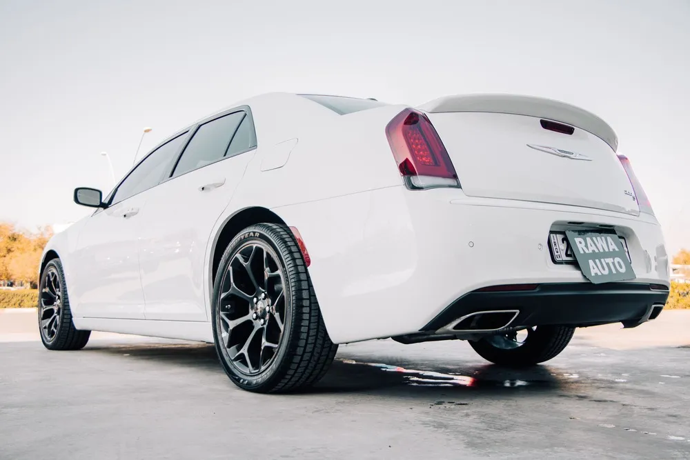 Chrysler 300 from behind