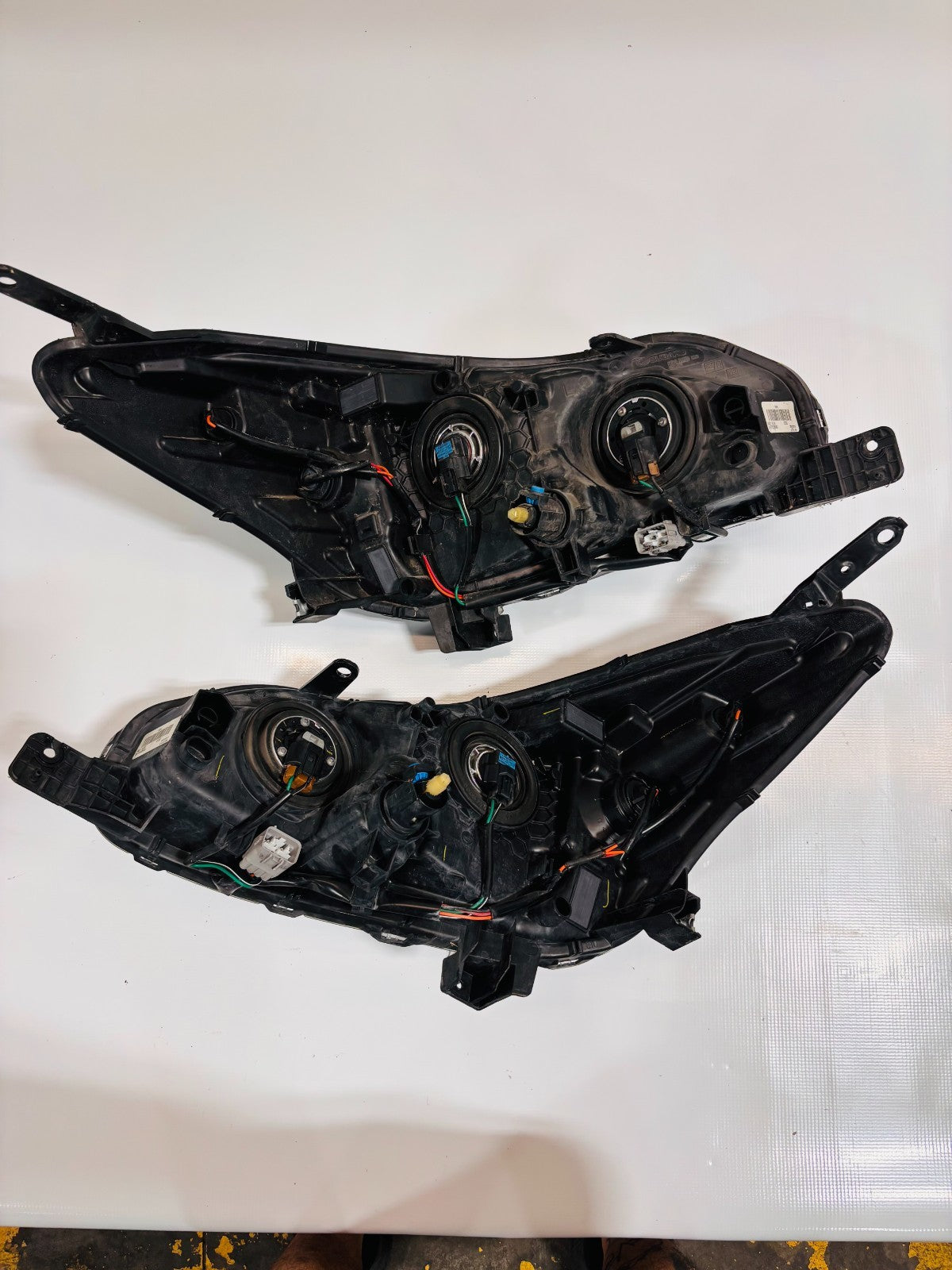 2017-2023 Subaru Impreza Halogen Headlight Set LH and RH, Genuine OEM, photo 2