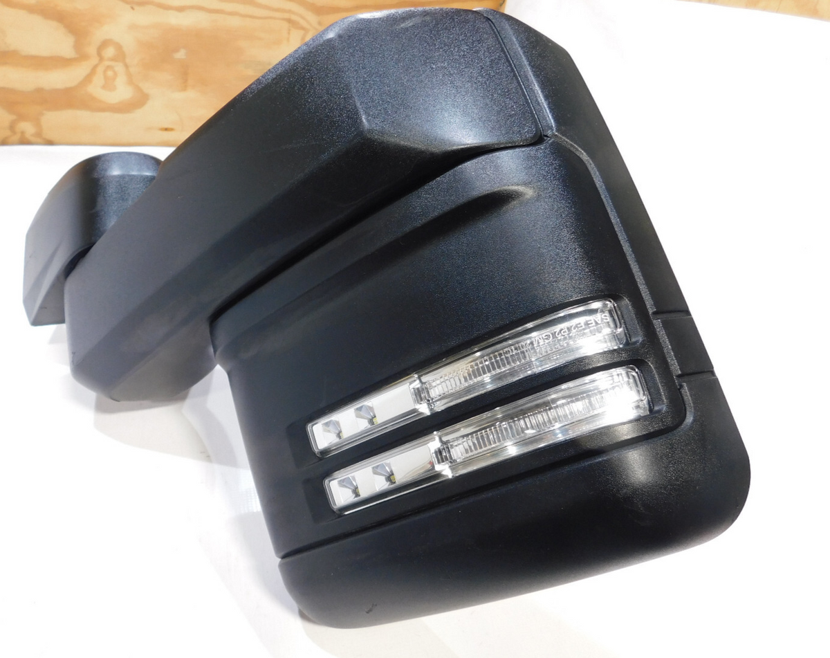 2020-2024 Chevrolet Silverado/GMC Sierra 2500/3500 RH Side View Mirror Assembly, Genuine OEM