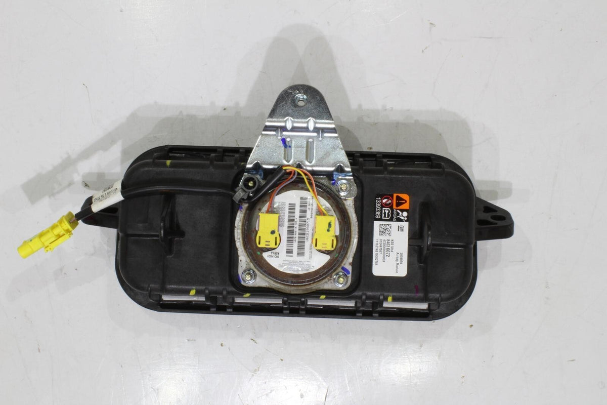 2017-2023 GMC Acadia Passenger Dash Airbag, Genuine OEM, photo 2
