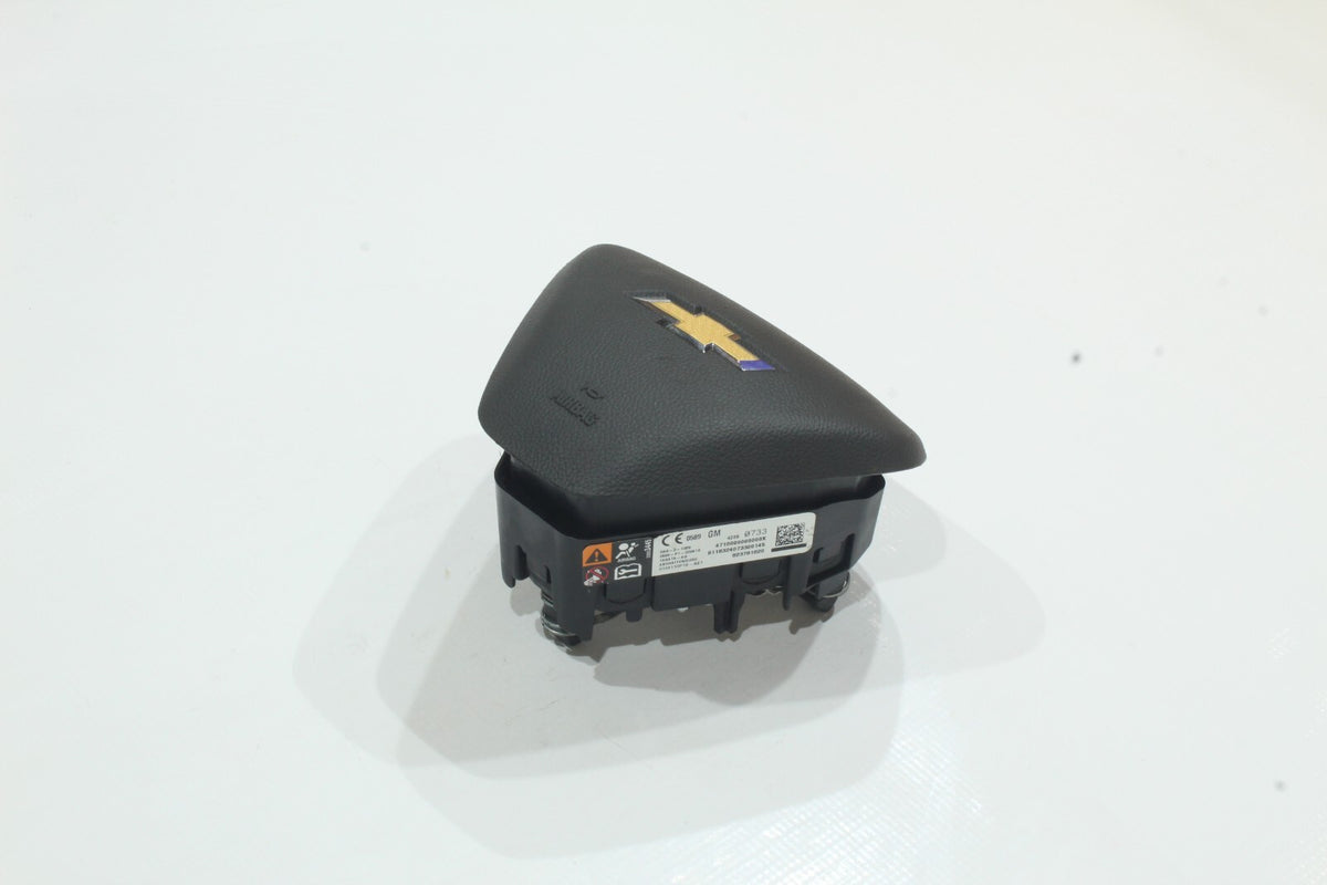 2019 Chevrolet Cruze Driver Wheel Airbag, Genuine OEM, photo 3