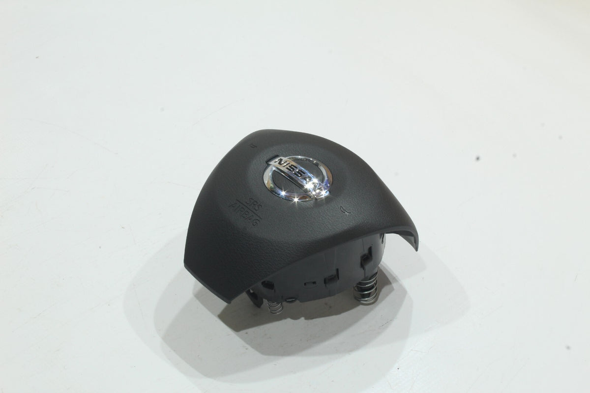 2020-2023 Nissan Maxima Driver Wheel Airbag, Genuine OEM, photo 3