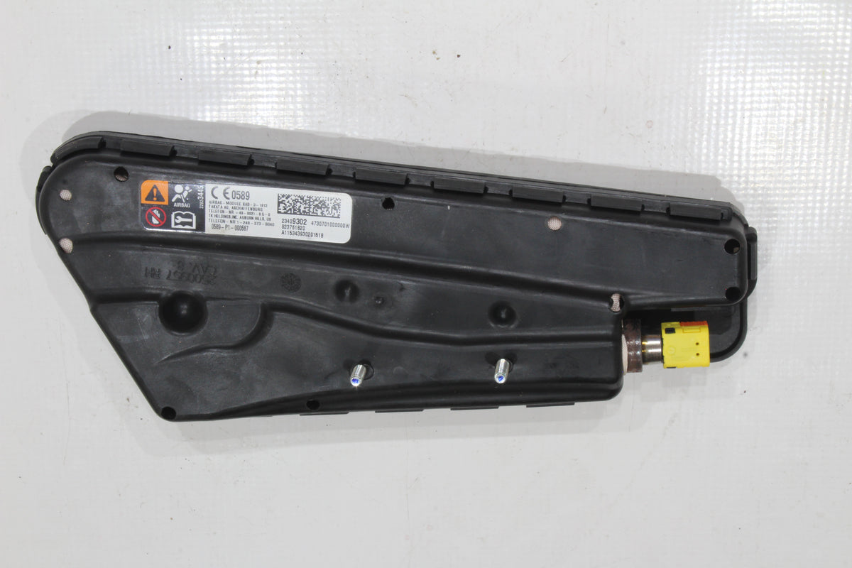 2024 Chevrolet Silverado 1500 / GMC Sierra 1500 RH Seat Airbag, Genuine OEM, photo 2