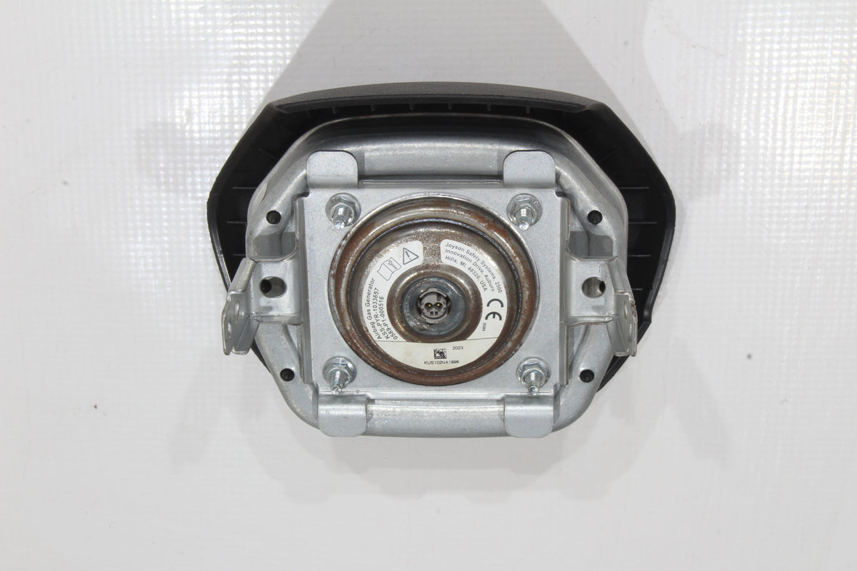 2025 Chevrolet Suburban Driver Wheel Airbag, ( Black Emblem )  Genuine OEM, photo 2